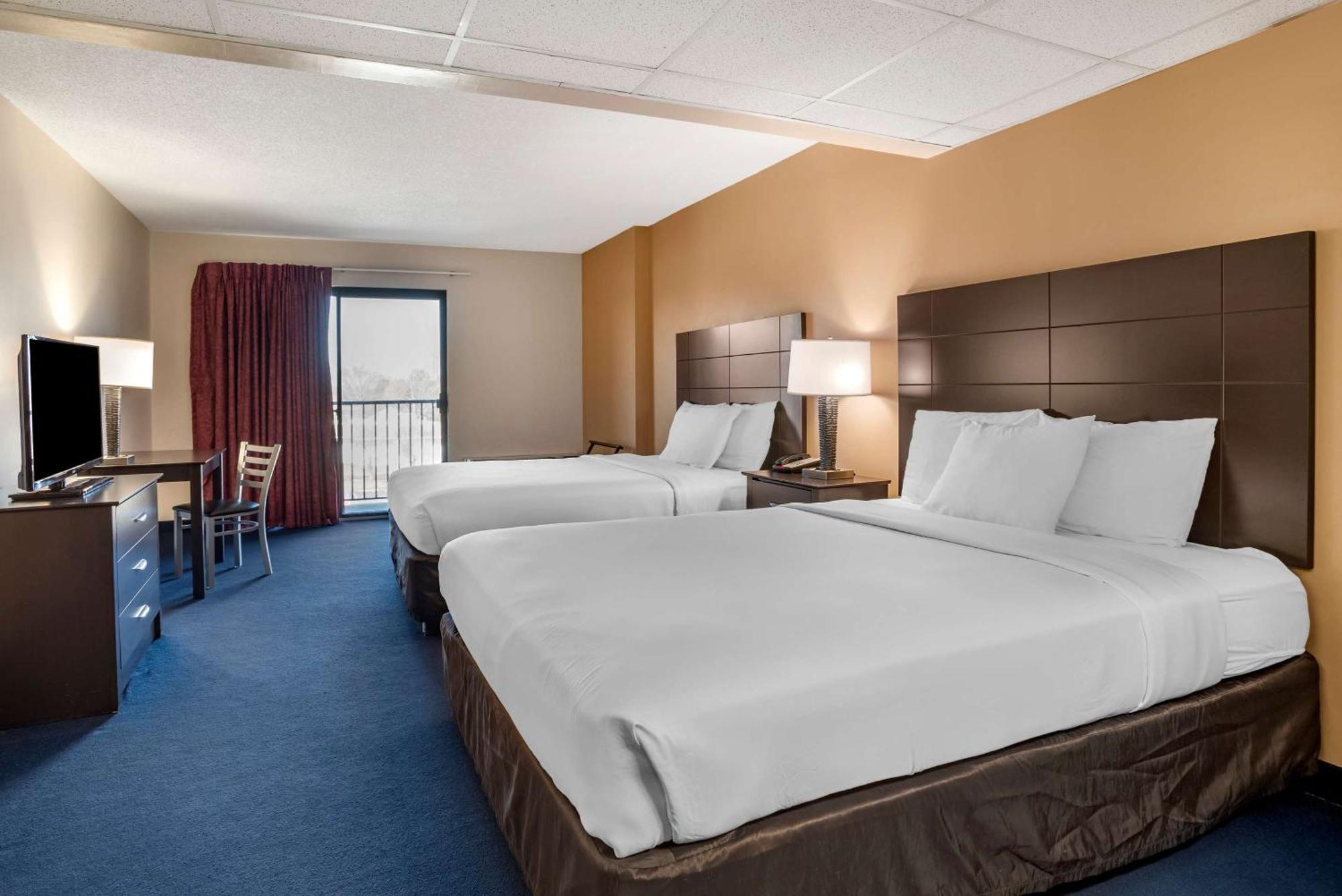 Econo Lodge Inn & Suites Rehoboth Beach Exterior photo